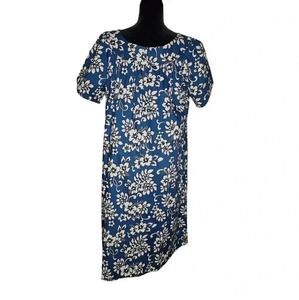 Hilo Hattie Dress M NWT